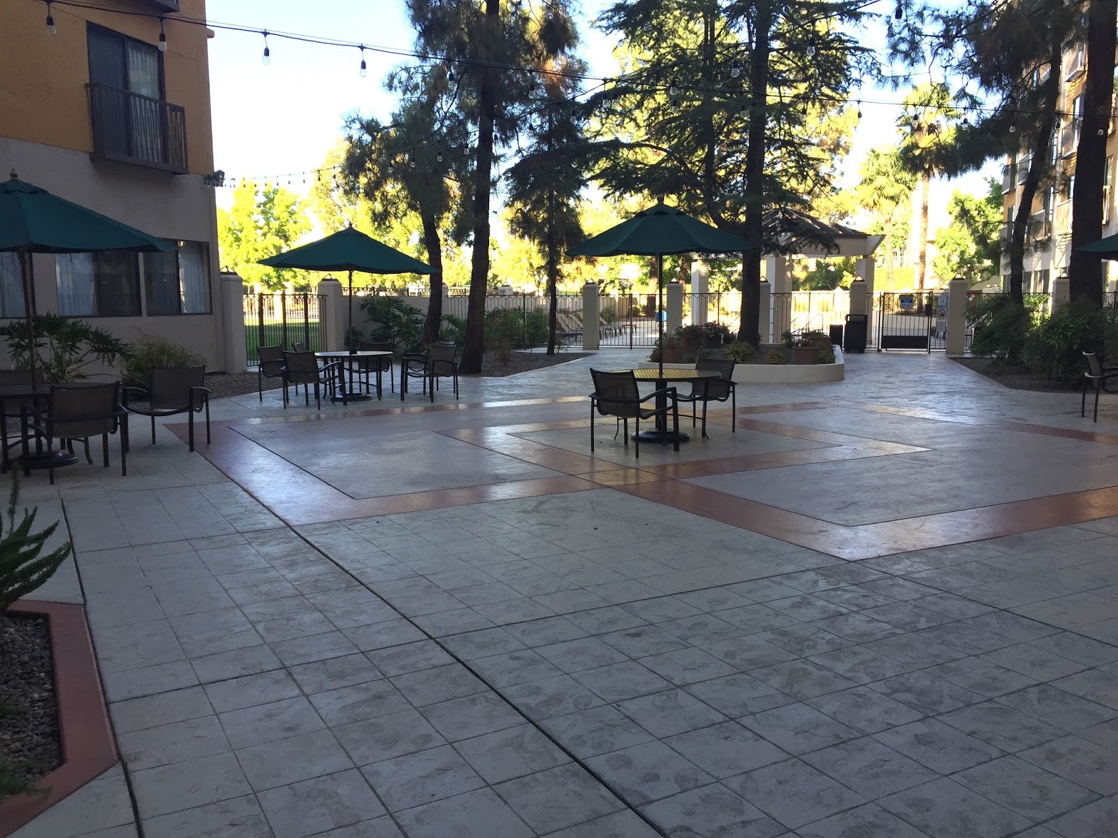 Travel Reviews & Information Stockton, California / Hilton