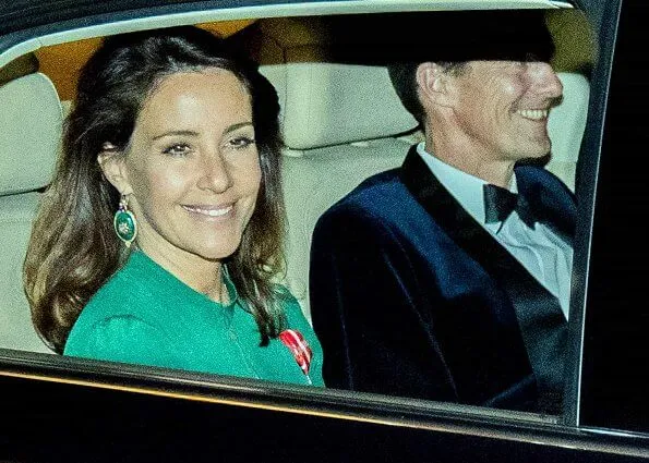 Princess Marie wore Raquel Diniz green armonia silk georgette dress. Crown Princess Mary wore a floral maxi skirt