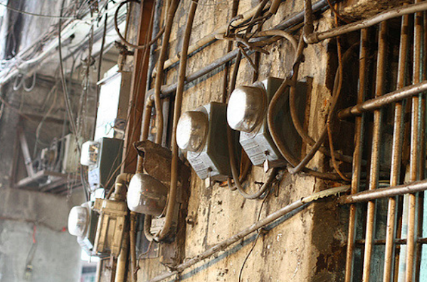 台電智慧電表「用手抄」，這是哪門子的智慧？｜數位時代