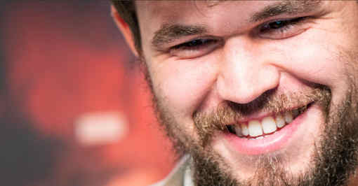Magnus Carlsen passé en tête après sa victoire ronde 6 sur Hikaru Nakamura - Photo © Lennart Ootes pour le Grand Chess Tour Magnus Carlsen passé en tête après sa victoire ronde 6 sur Hikaru Nakamura - Photo © Lennart Ootes pour le Grand Chess Tour