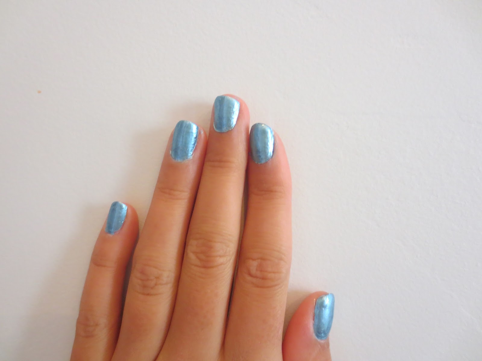 Nail Crazy NOTD Solid Blue Chrome Nails
