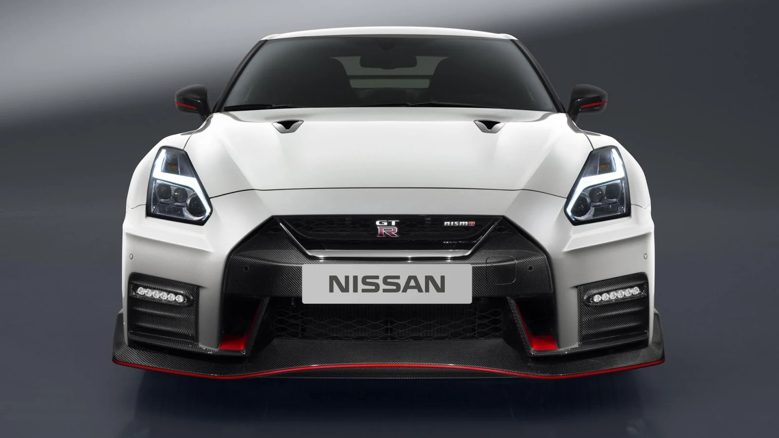 Bản cao cấp nhất của Nissan GT-R là Nismo chính thức trở lại 