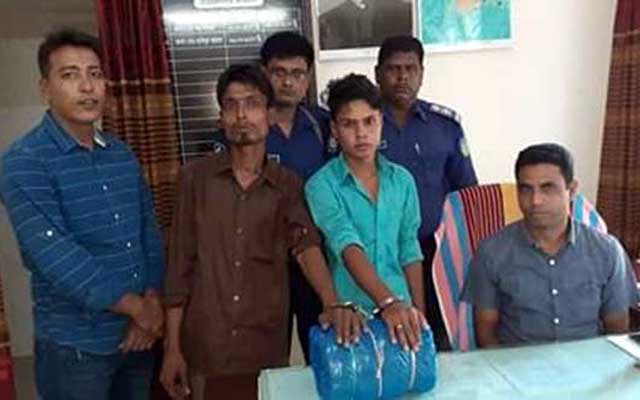 Sanandbari arrested with one and a half kilograms of cannabis সানন্দবাড়ীতে দেড় কেজি গাঁজাসহ গ্রেপ্তার ২