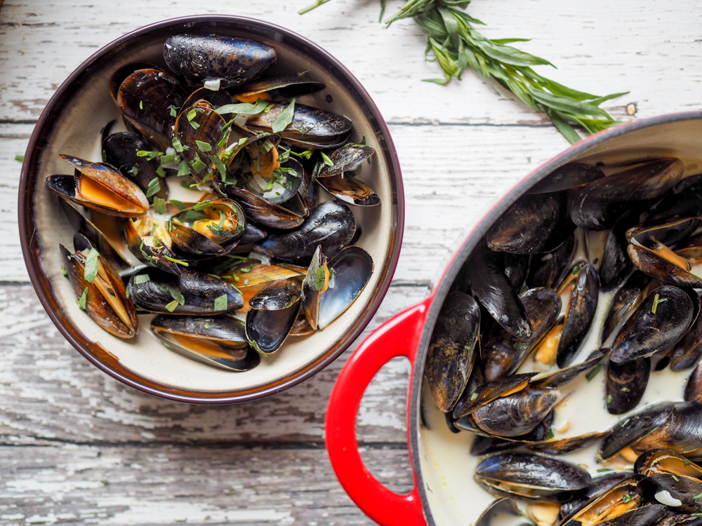 Recipe Mussels with Irish Cider, Cream & Tarragon French Foodie in