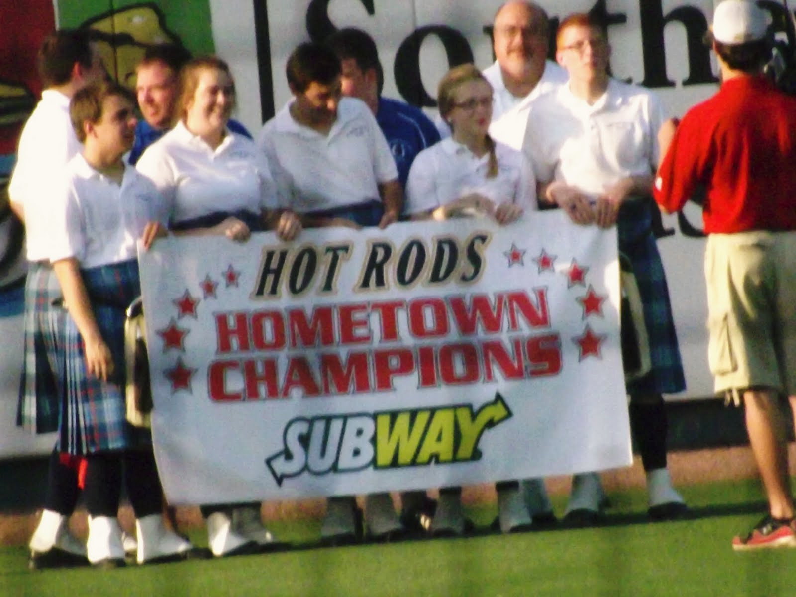 Glasgow Kentucky and beyond Glasgow Band plays National Anthem for Hot