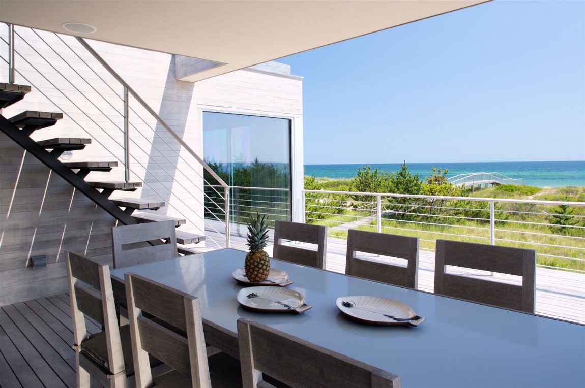 Luxury beach homes Luxury beach home, Southampton, New York, USA