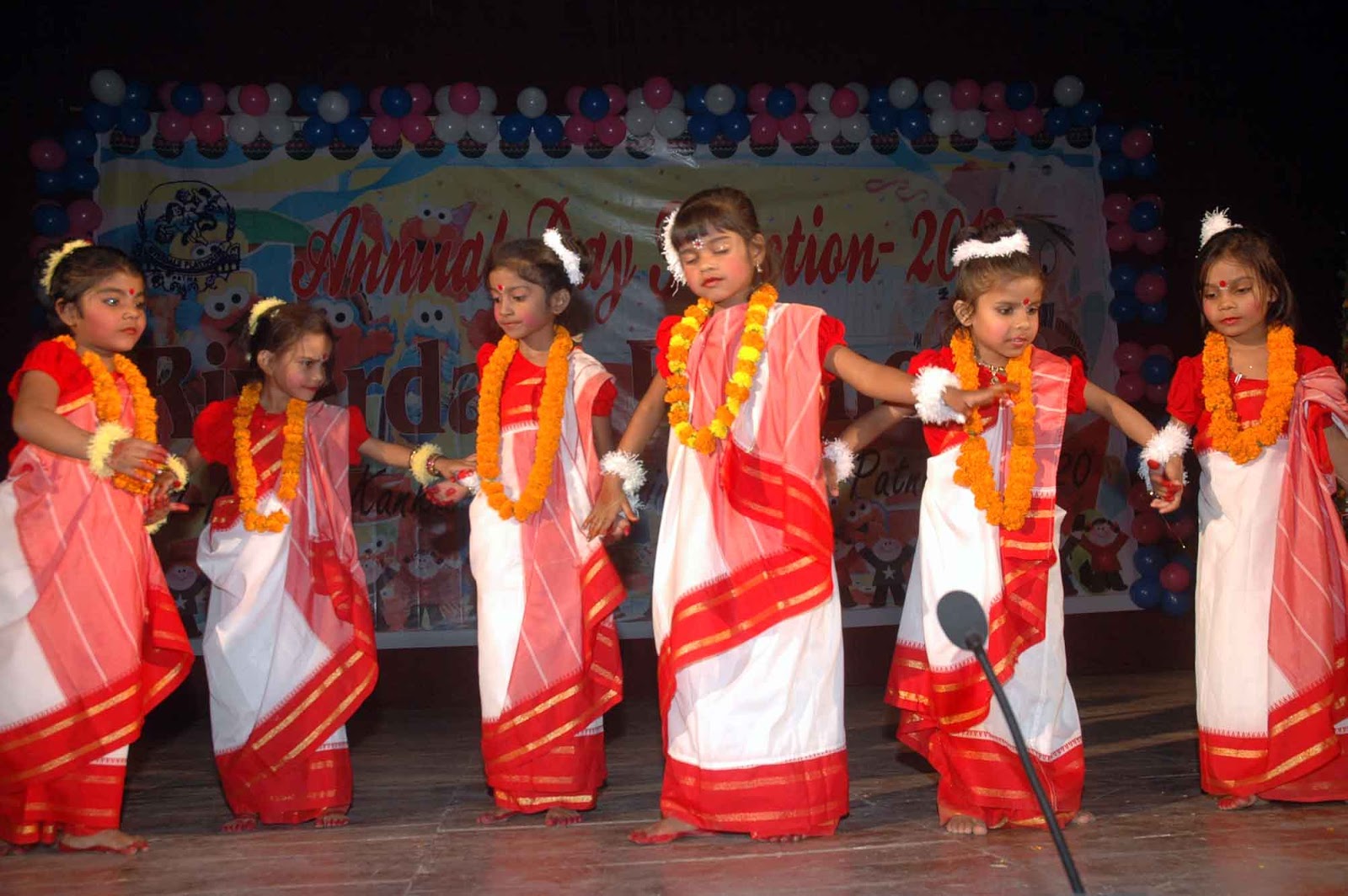 View Patna Riverdale Play House holds annual function