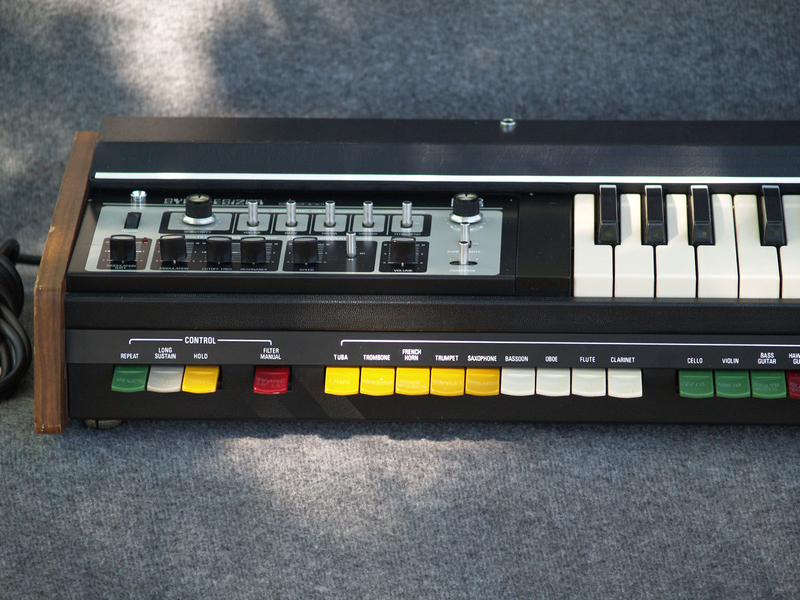 MATRIXSYNTH ROLAND SH2000 Vintage 70s Analog Synthesizer