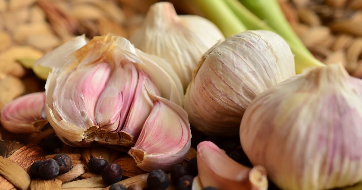 Put Garlic Under Your Pillow And See What Happens