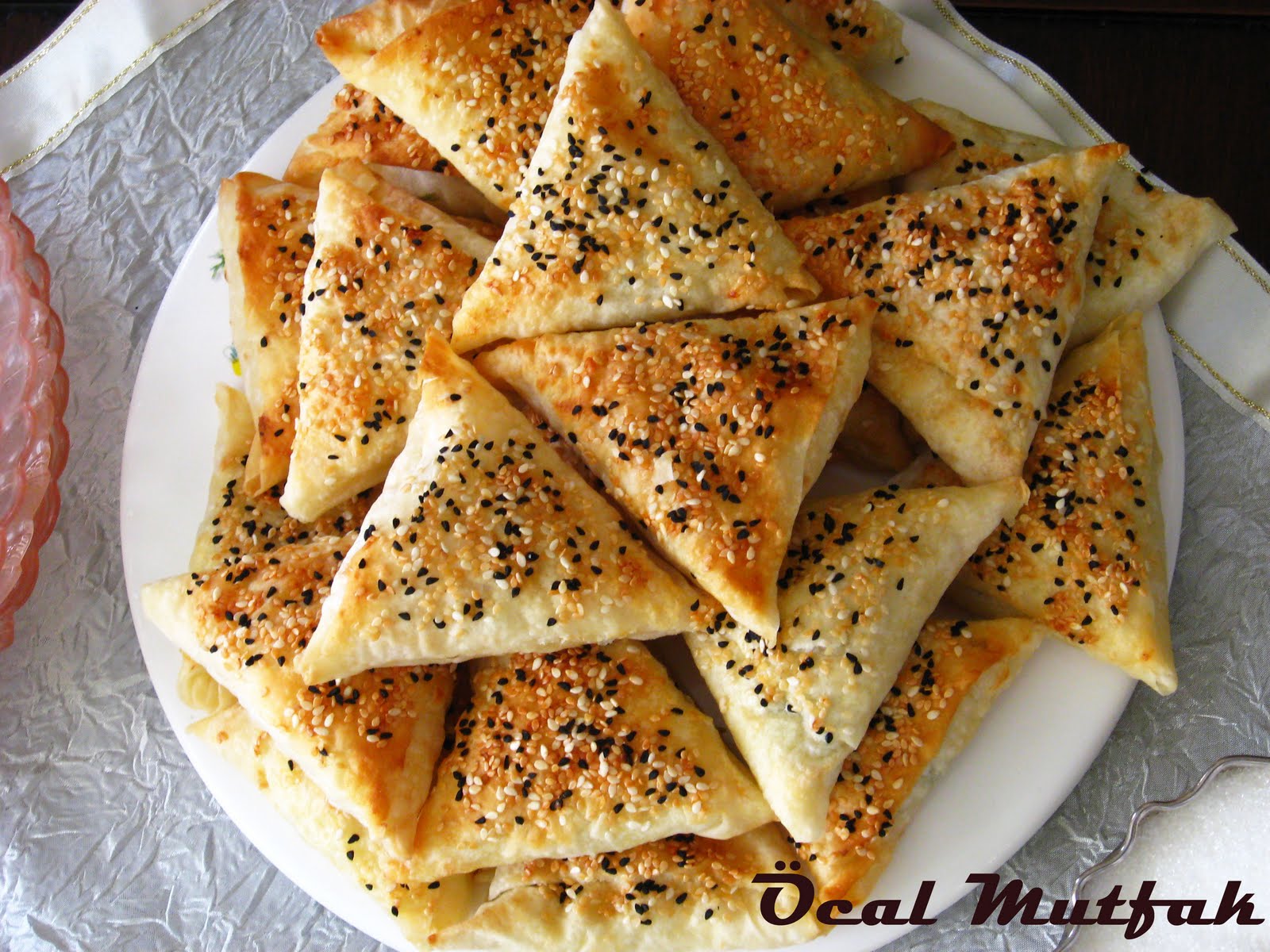 Tavuklu Muska Böreği Tarifi Videosu Tavuklu Muska Böreği Tarifi Videosu