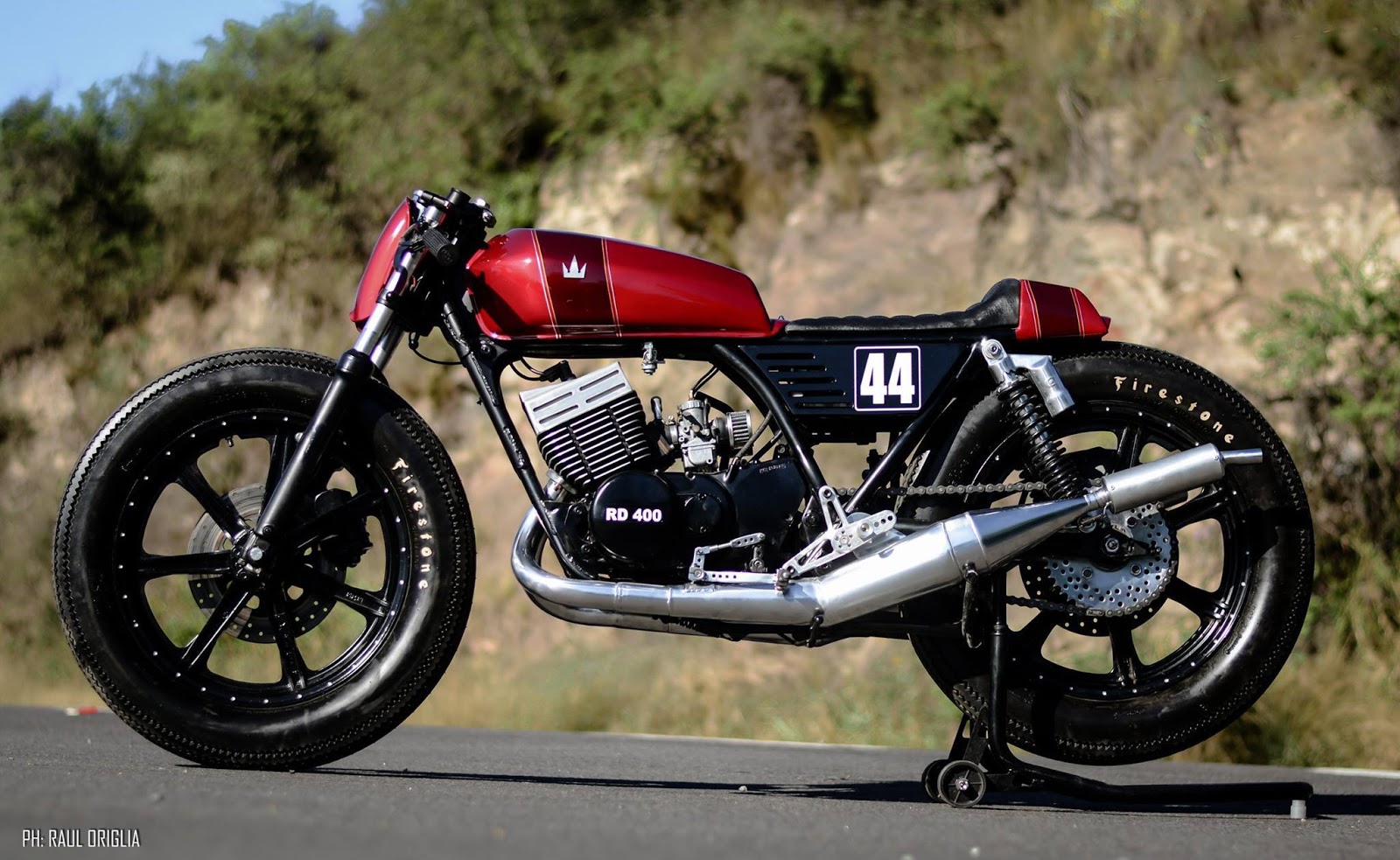 yamaha rd400 cafe racer