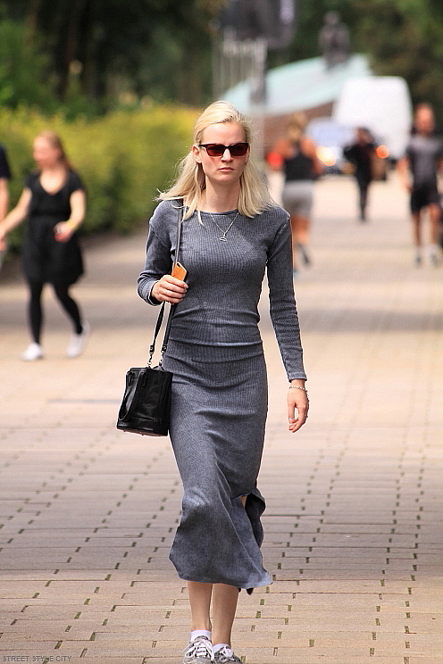 long tight casual dresses