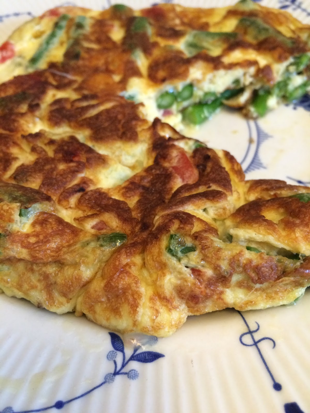 Nana's Blue and White Dishes Frittata with Asparagus, Tomato and