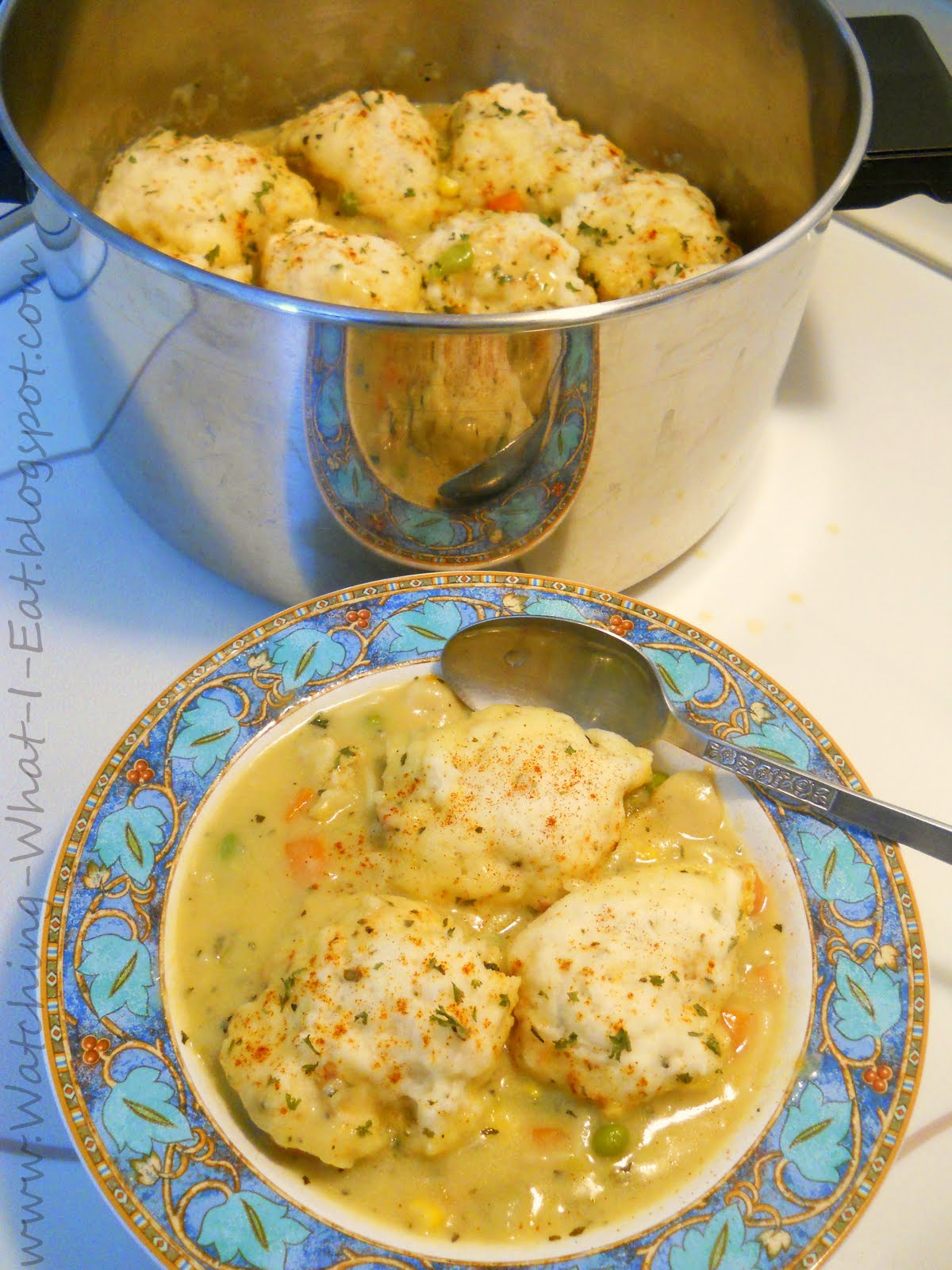 15 Easy Chicken &amp; Dumplings – Easy Recipes To Make at Home