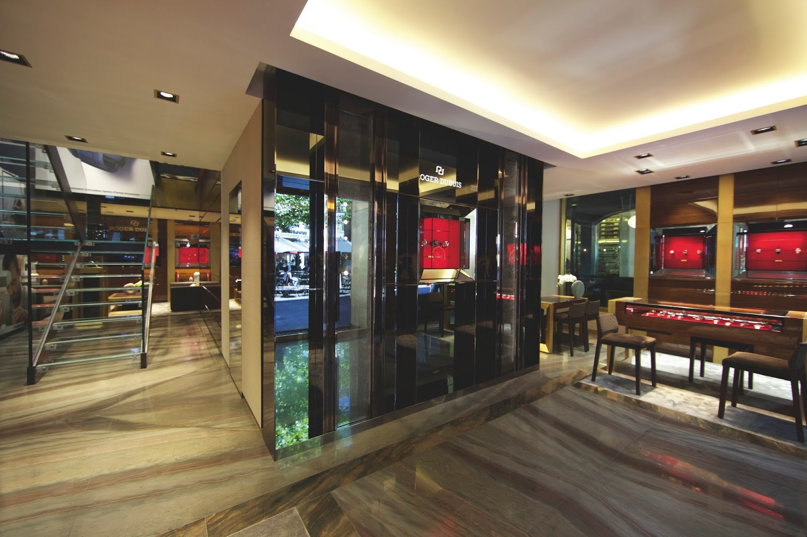 Kee Hua Chee Live! ROGER DUBUIS OPENS STUNNING NEW BOUTIQUE IN THE