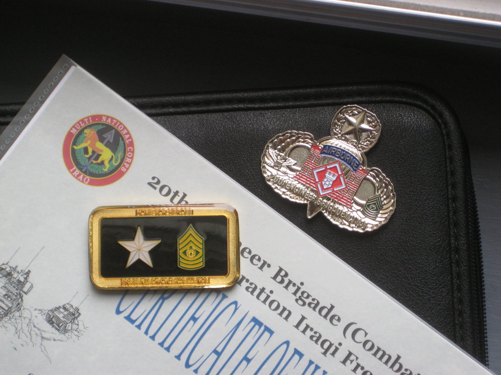 ArmyWeb I Love Me Book (folder)