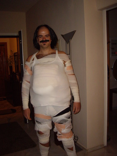 Οδηγός επιβιώσης για να μην σας βγουν ξινές οι Απόκριες