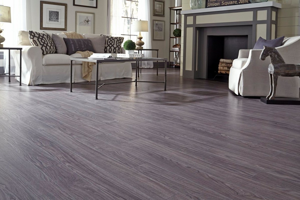 Lantai Vinyl Warna Hitam Solusi Interior Ala Gaya Industrial