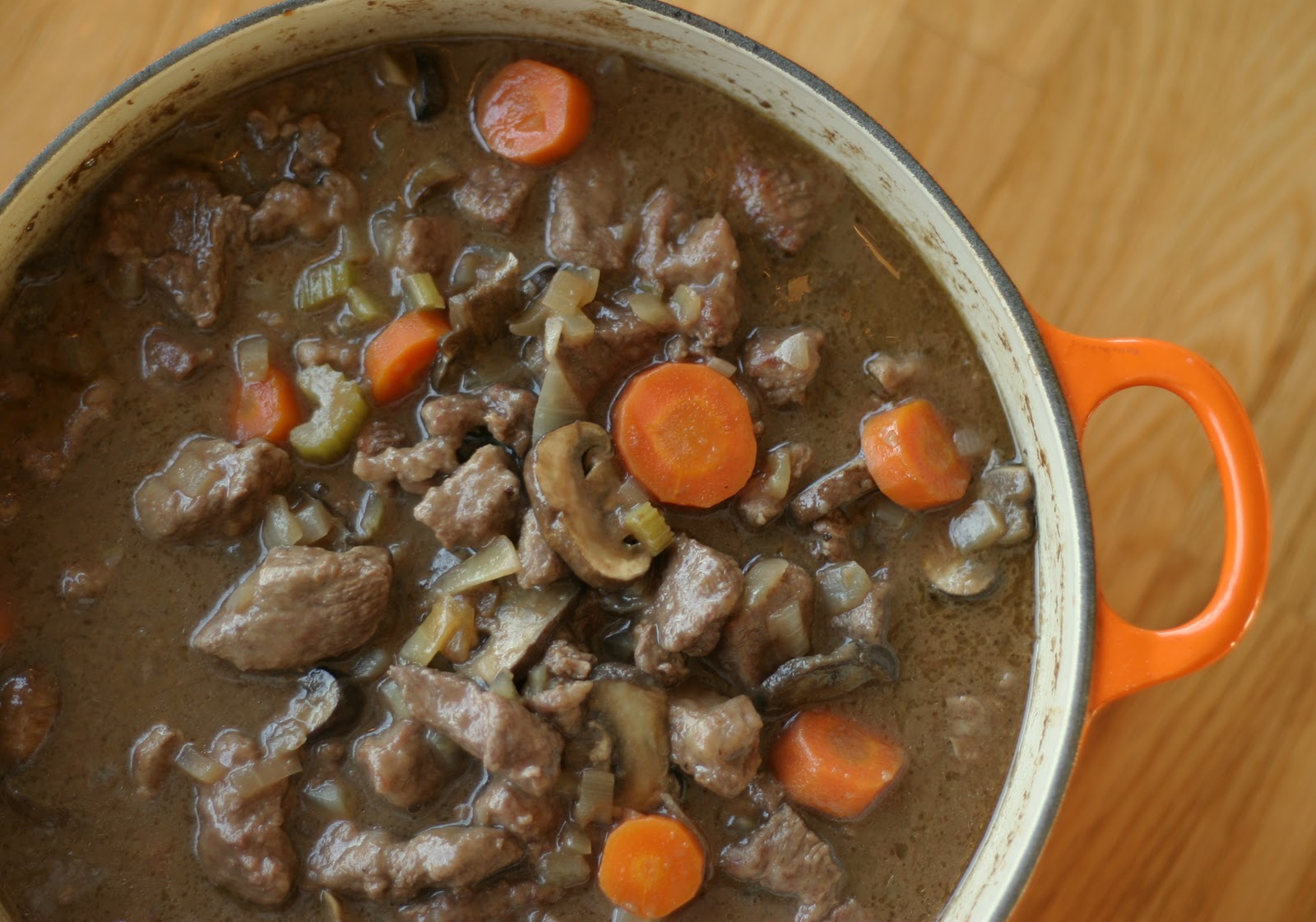 Marias Salt og Søtt Biffgryte fra Newcastle(Newcastle beef stew)