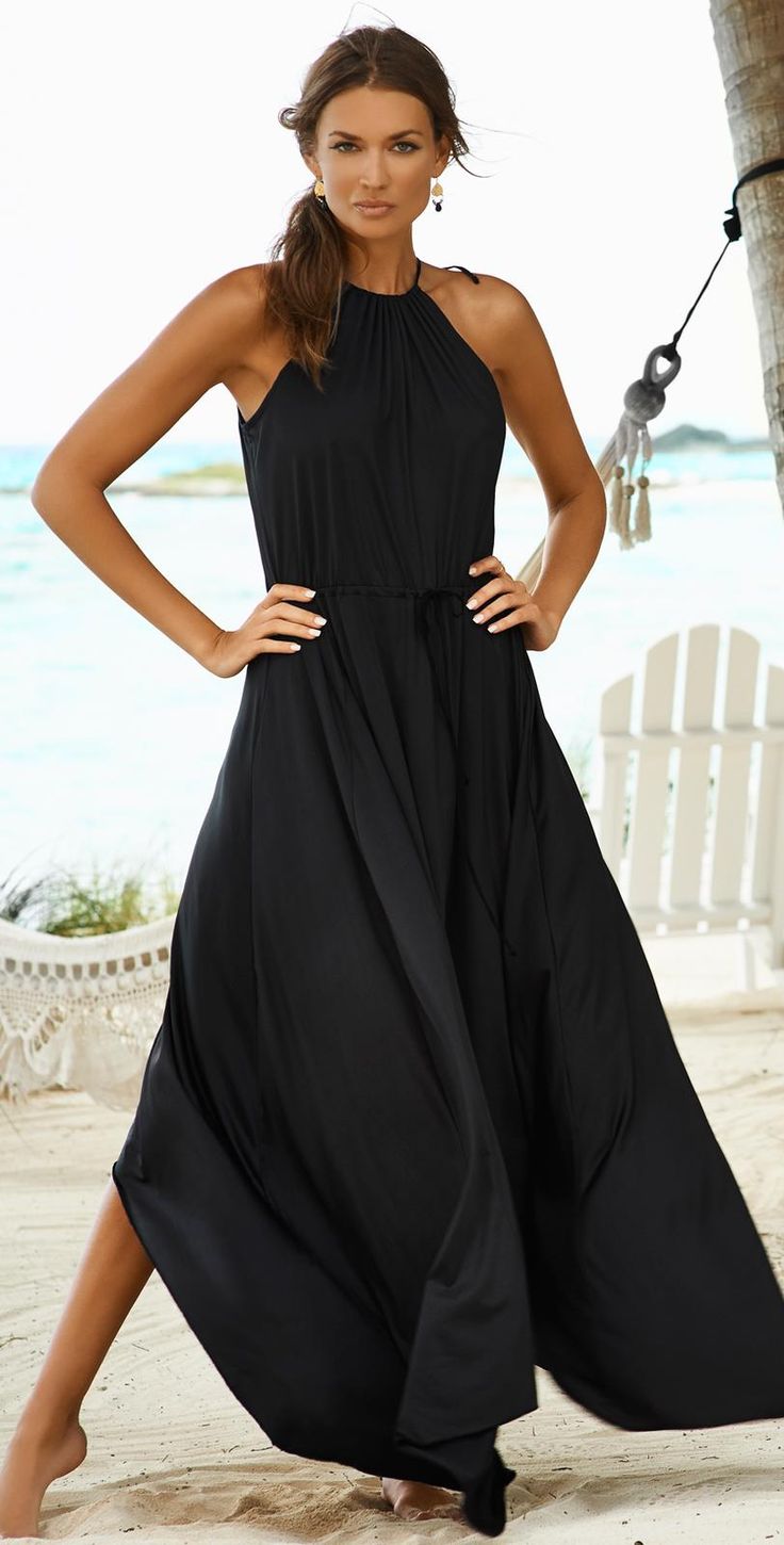 Street style Black summer maxi dress Luvtolook Curating fashion and style