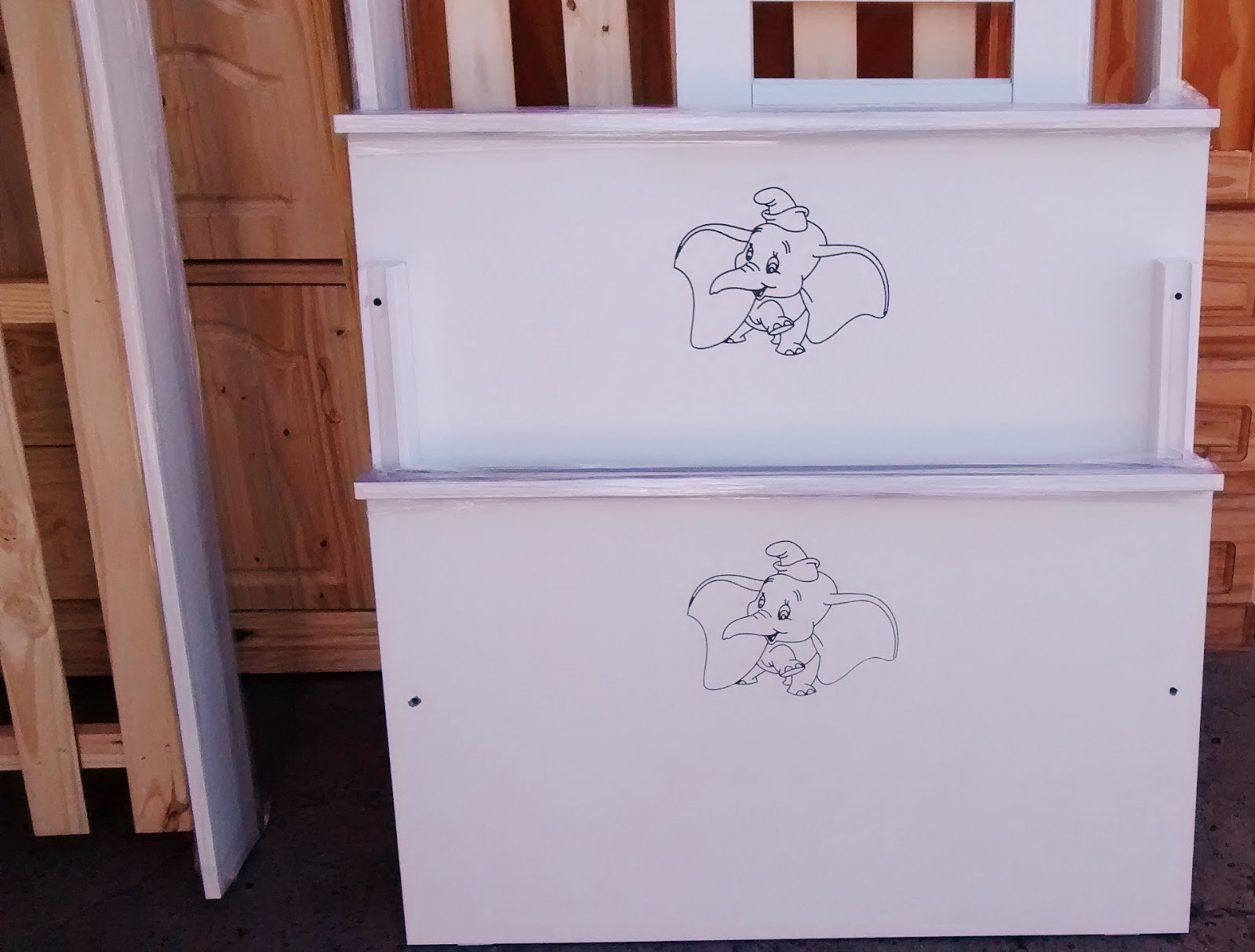 PICHON MUEBLES: CUNA FUNCIONAL EN MELAMINA