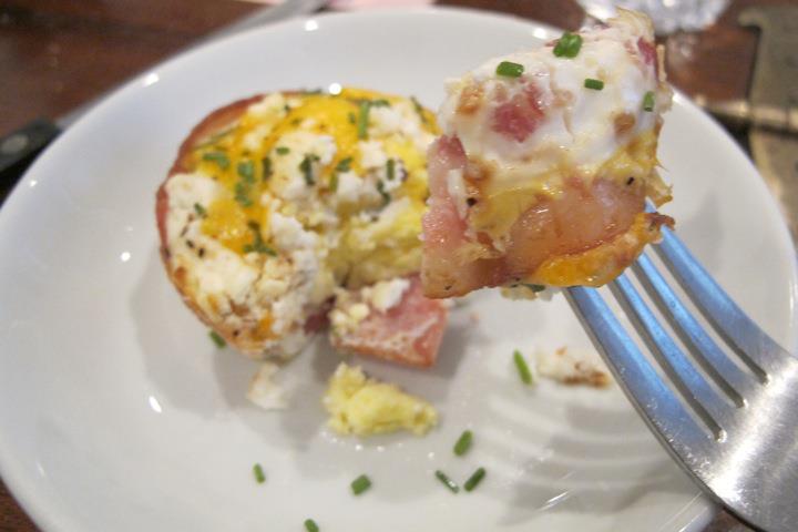 theSusyness: bacon wrapped eggs