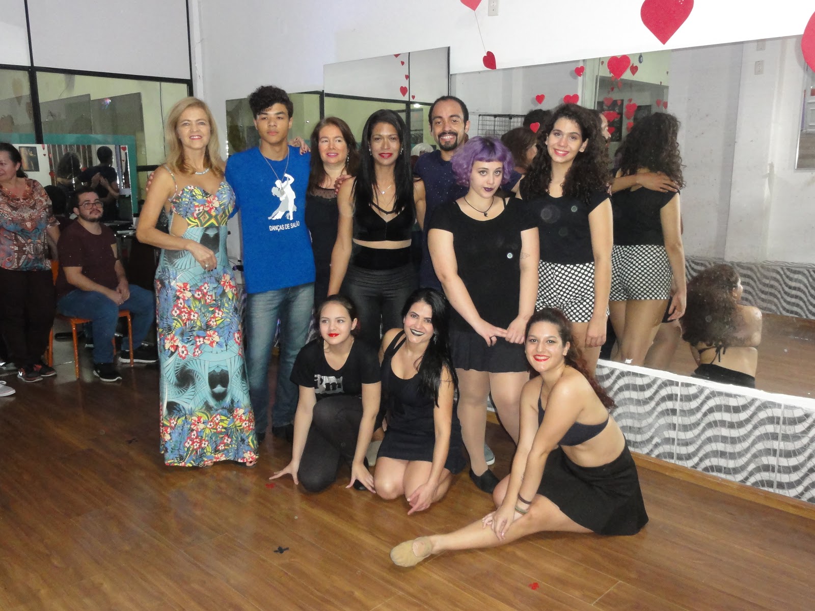 Mara Noschang Studio de Dança: 6 de maio de 2017: Baile de 14 anos do