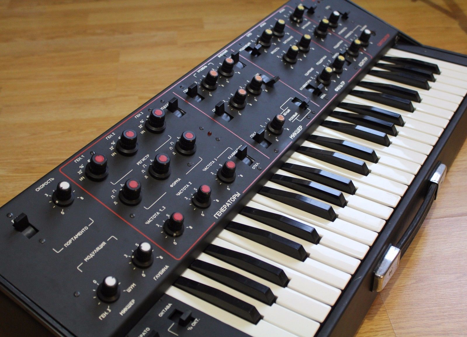 Sequential pro one. Sequential pro 3. Sequential pro 3 se. Sequential pro 3. Tascam model 12.