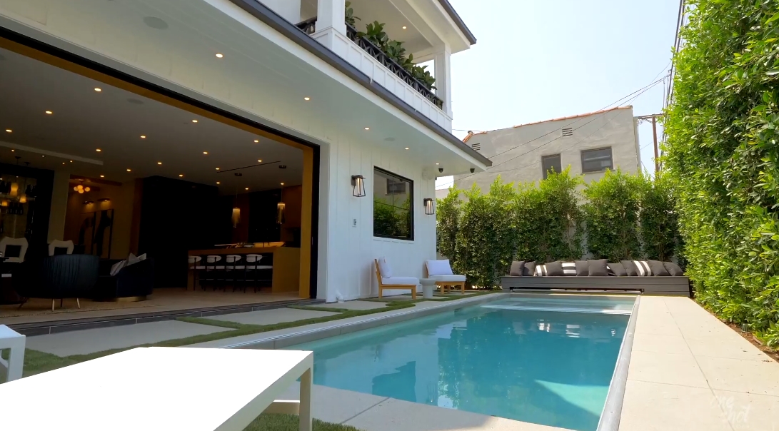 36 Interior Design Photos vs. 8235 W 4th St, Los Angeles Luxury Home Tour
