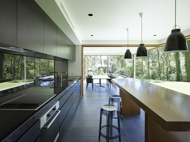 ELEMENTS AT HOME: Kitchen Design and Layout Considerations