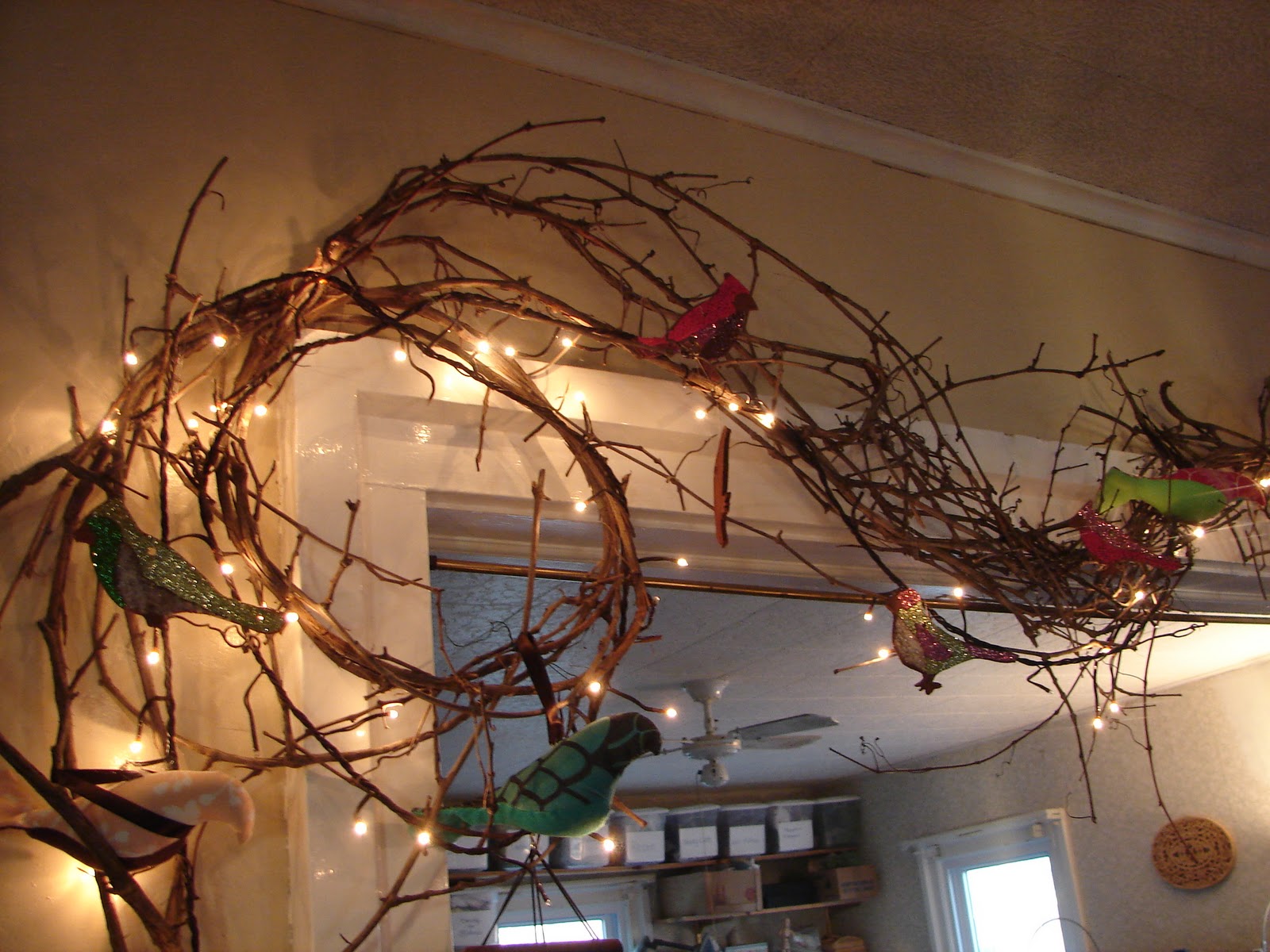Cottage Making Mommy: My Favorite Holiday Decorating Material Cottage Making Mommy: My Favorite Holiday Decorating Material on Vine Decor Ideas
id=39820