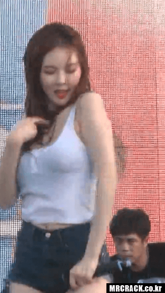 Honeycam%2B2017-07-30%2B01-27-09.gif