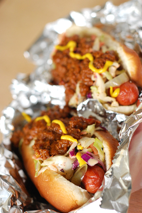Tennessee Smoky Hot Dog, smoking hot dog, chili dog