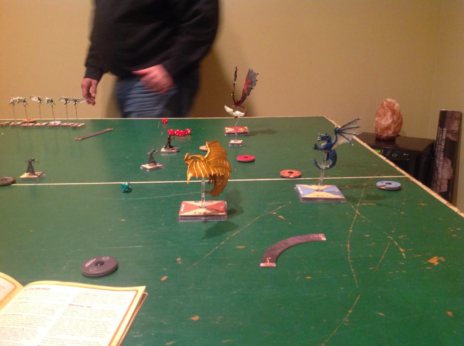 Bat in the Attic D&D Attack Wing Review, Awesome Dueling Dragons