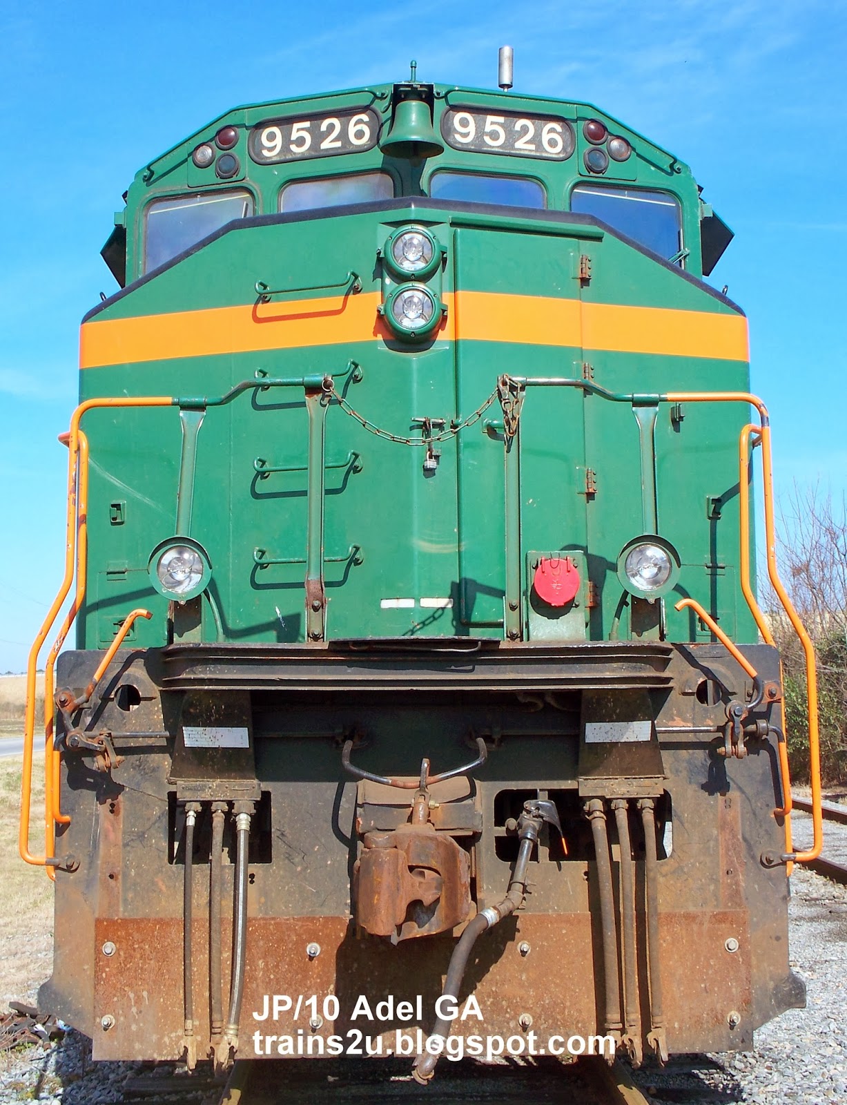 RAILROAD Freight Train Engine EMD GE Boxcar BNSF,CSX,FEC