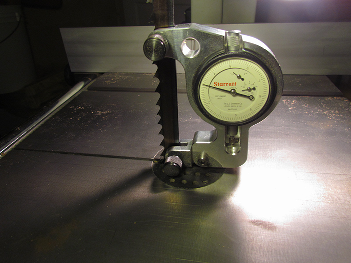 RIkon 10325 Bandsaw Upgrades and Mods, Pt. 3 Carter Blade Guides