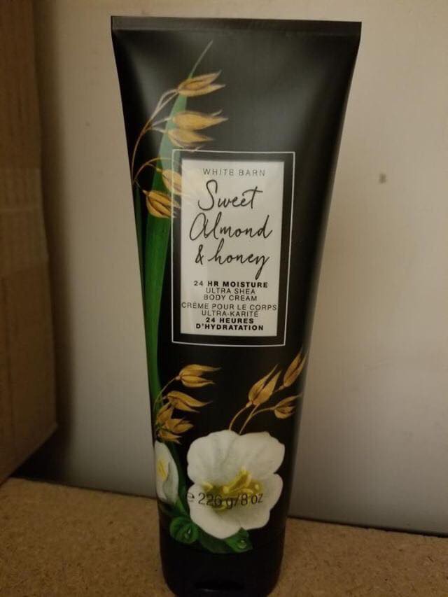 Life Inside the Page Bath & Body Works New April Fragrances Black