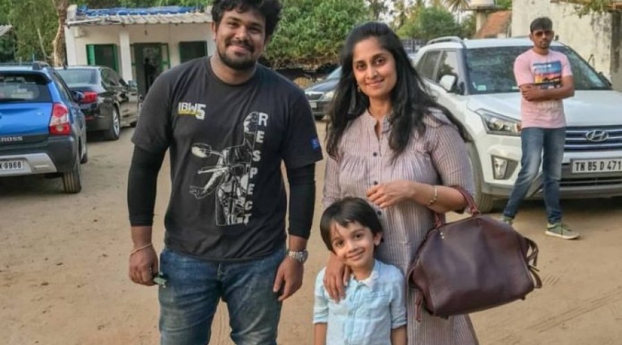 நடிகர் அஜித்தின் மகள் சாலினி அளவு வளர்ந்துட்டாரா? இன்ப அதிர்ச்சியில் வாயடைத்து போன ரசிகர்கள்... புகைப்படம் உள்ளே 1