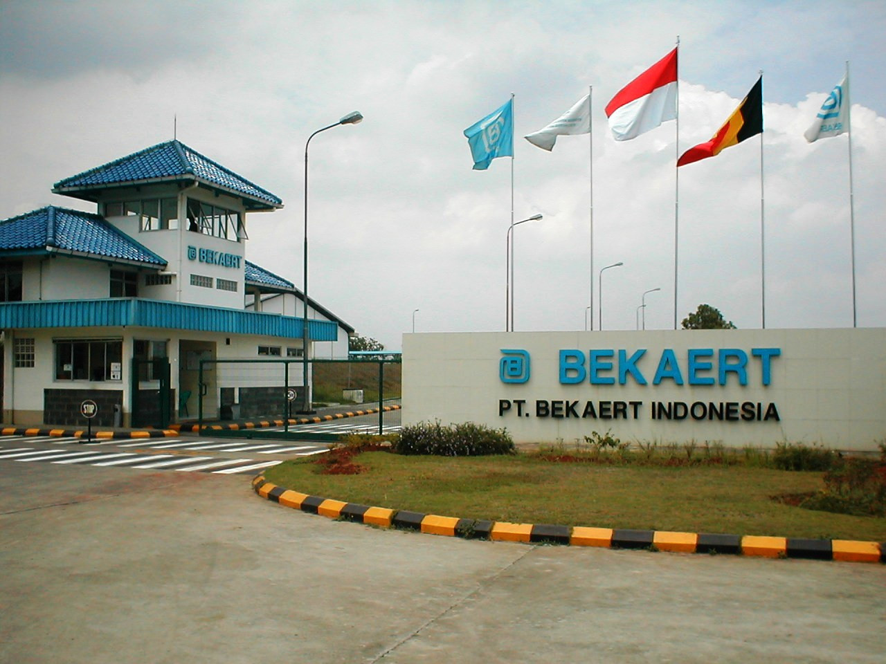 Bekaert karawang lowongan operator produksi satu salah asal perusahaan