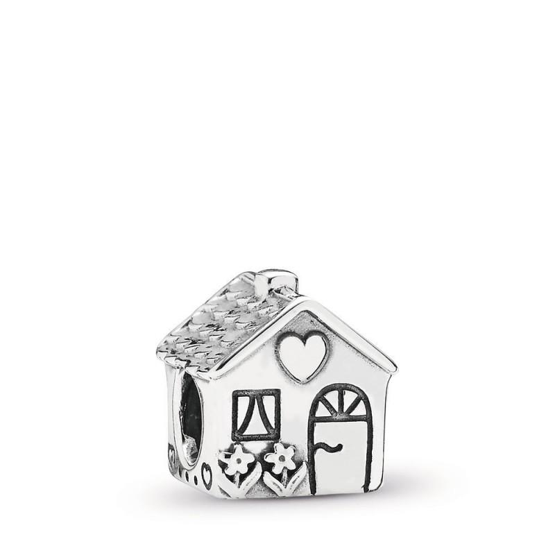 Pandora Charm Casa