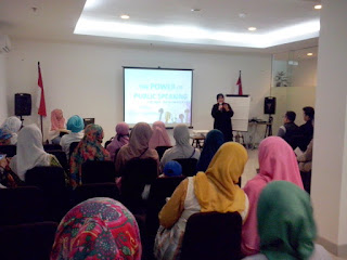 Seminar Komunikasi "Lidahmu Rezekimu" 17 september 2016 di Hotel Amaris Jakarta