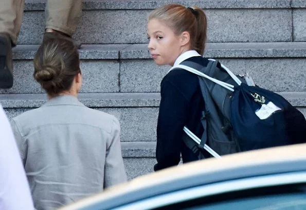 Crown Princess Leonor and her sister, Infanta Sofia, started back at school