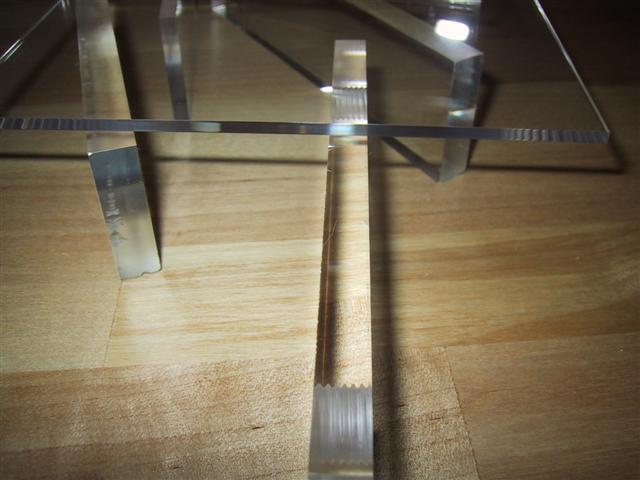 Polir Les Bords De Plexiglass