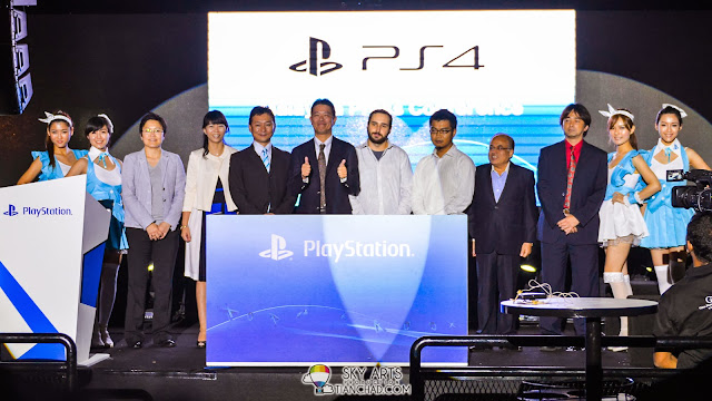 A group photos of all the VIP from Sony and speakers during Sony PlayStation 4 Launch