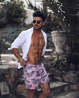 10 best beach outfit ideas men should try - LIFESTYLENUTS
