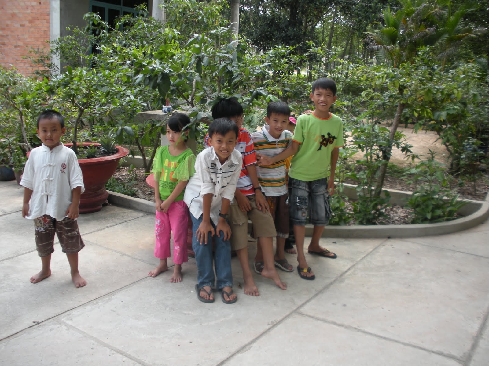 Vietnam Tours, Vietnam Travel Vietnamese Family