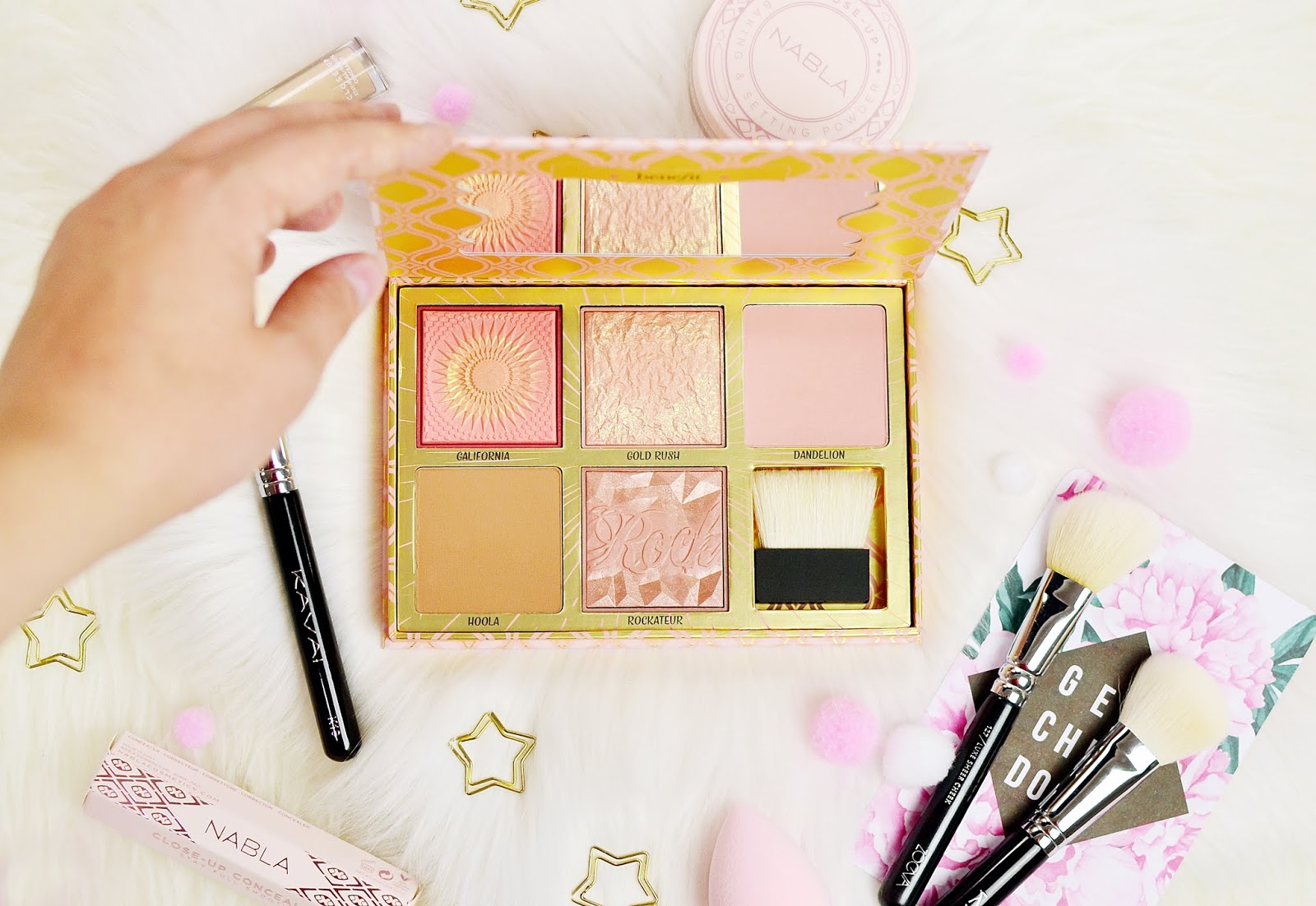 BENEFIT BLUSH BAR + DRAPING