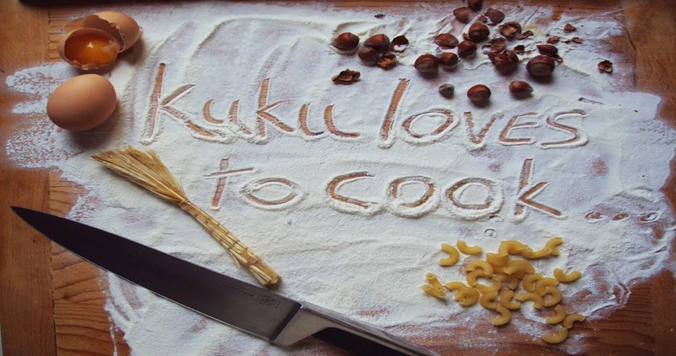 Kuku loves to cook ...