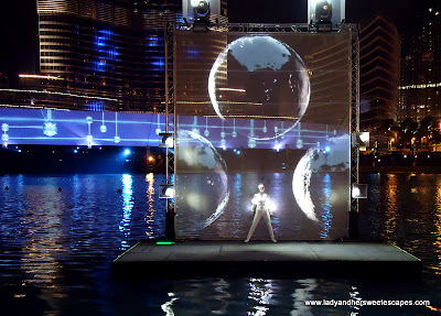 The Dubai Fountain Light 4