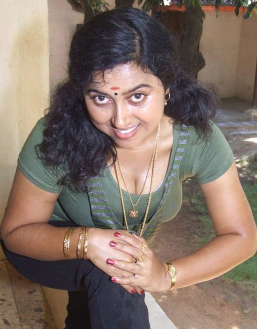 Nangi Indian Photos Sexy Memories - Bolly Actress Pictures-9061